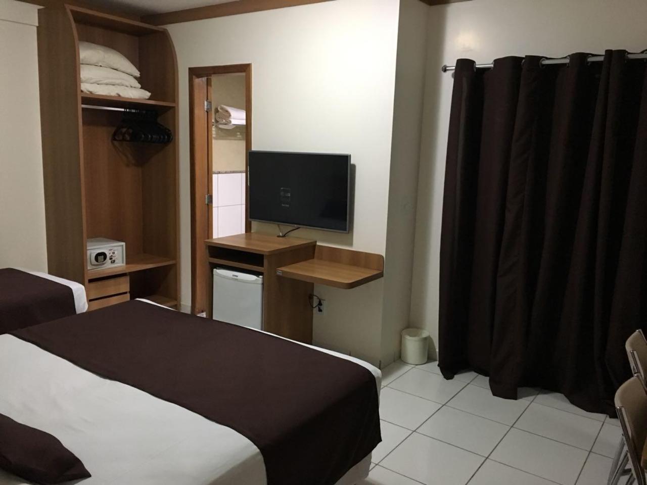 Golden Dolphin Grand Hotel - Flats Caldas Novas Kültér fotó