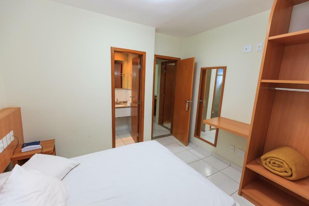 Golden Dolphin Grand Hotel - Flats Caldas Novas Kültér fotó